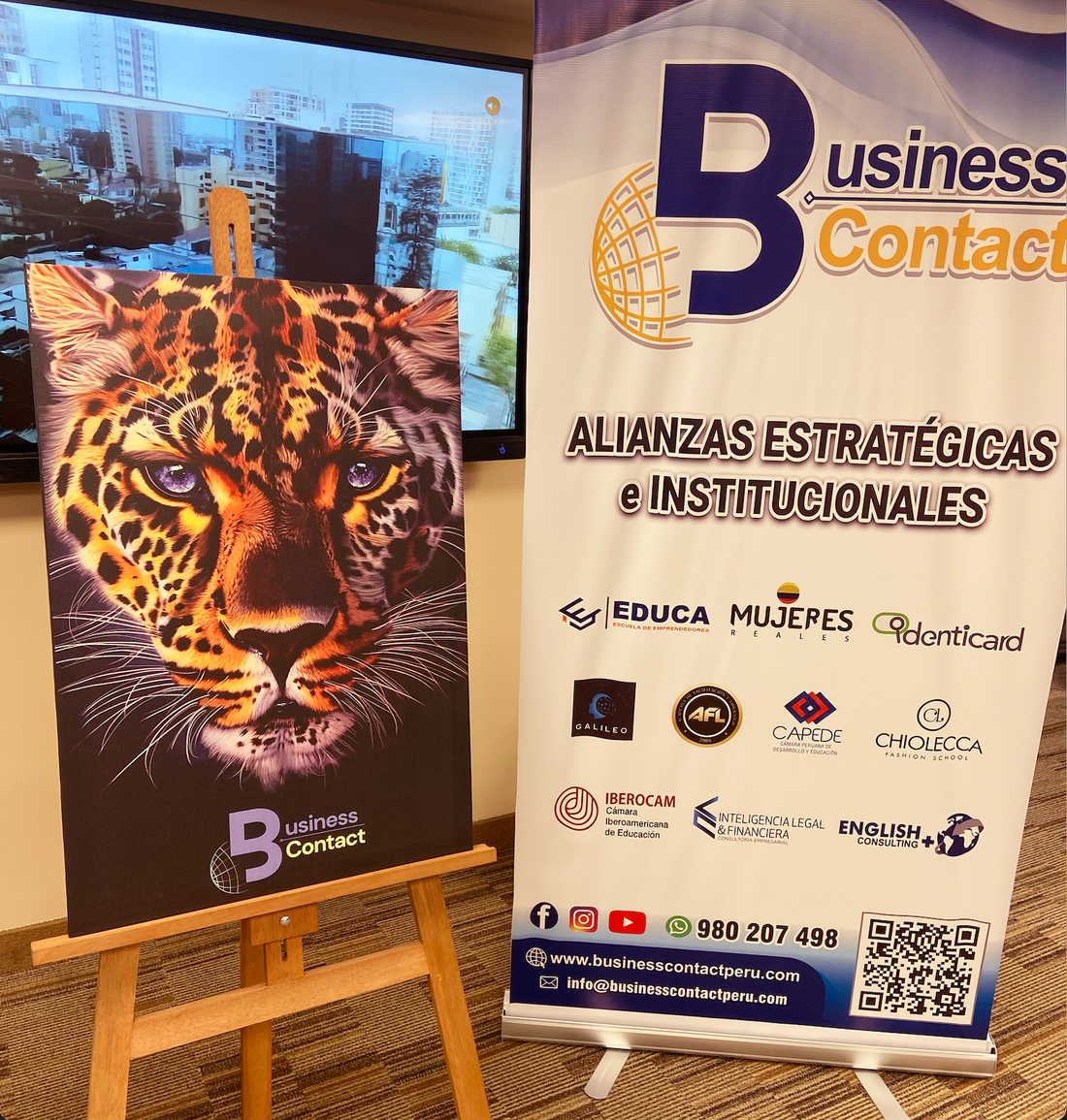 Creación de Lienzo para Jesús Urbina, CEO de Business Contact